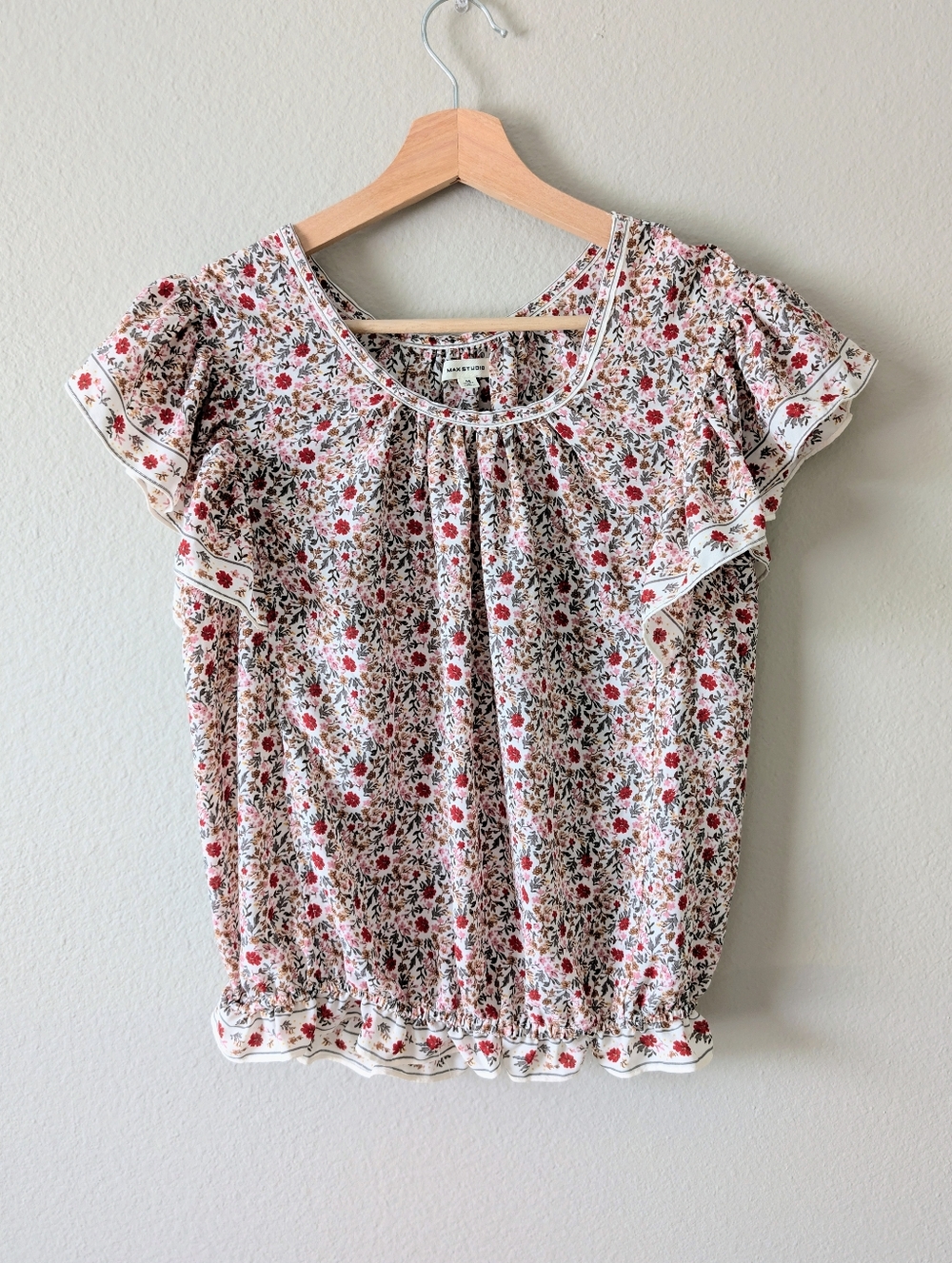 Max Studio Floral Peasant Flutter Sleeves Top Blouse Medium Boho Cottagecore